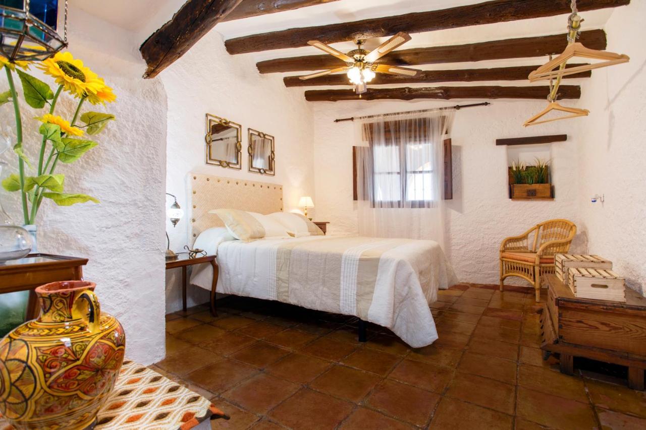 Villa Casa El Lagarillo con Piscina privada Alcaucín Exterior foto