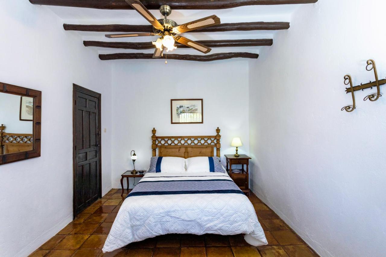 Villa Casa El Lagarillo con Piscina privada Alcaucín Exterior foto