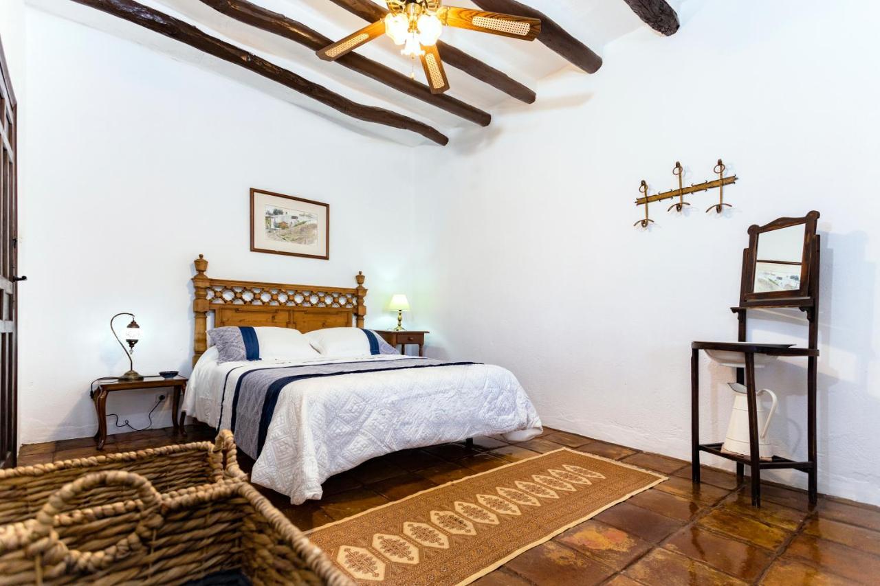 Villa Casa El Lagarillo con Piscina privada Alcaucín Exterior foto